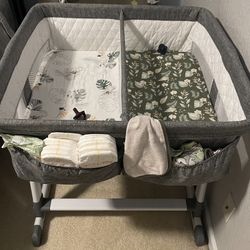 Double Bassinet 