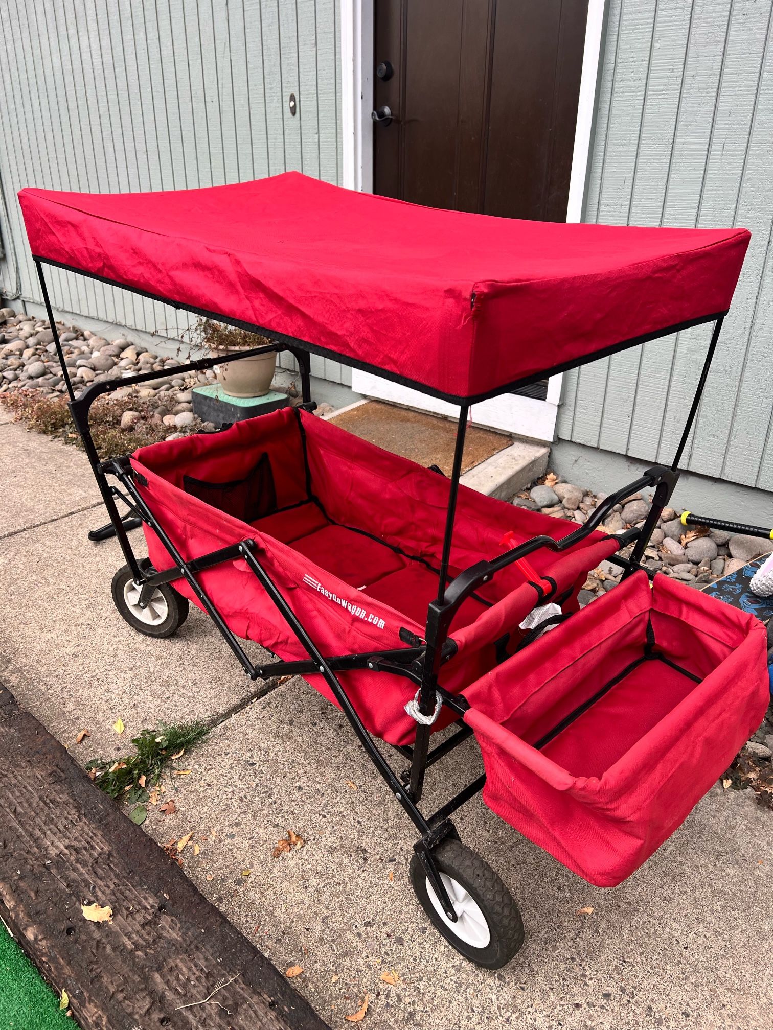 Easy Go Wagon with Canopy