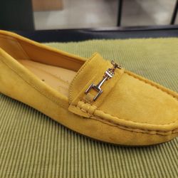 Size 7 Ladies Comfort Flats!!! NEW 