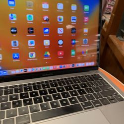 Fathers Day Sale 2020 MacBook Air 8gb i5 500ssd Sequioa 