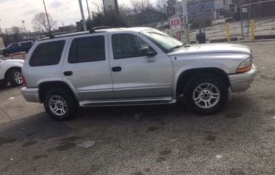 03 Dodge Durango clean