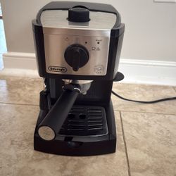 Delonghi Coffee Maker