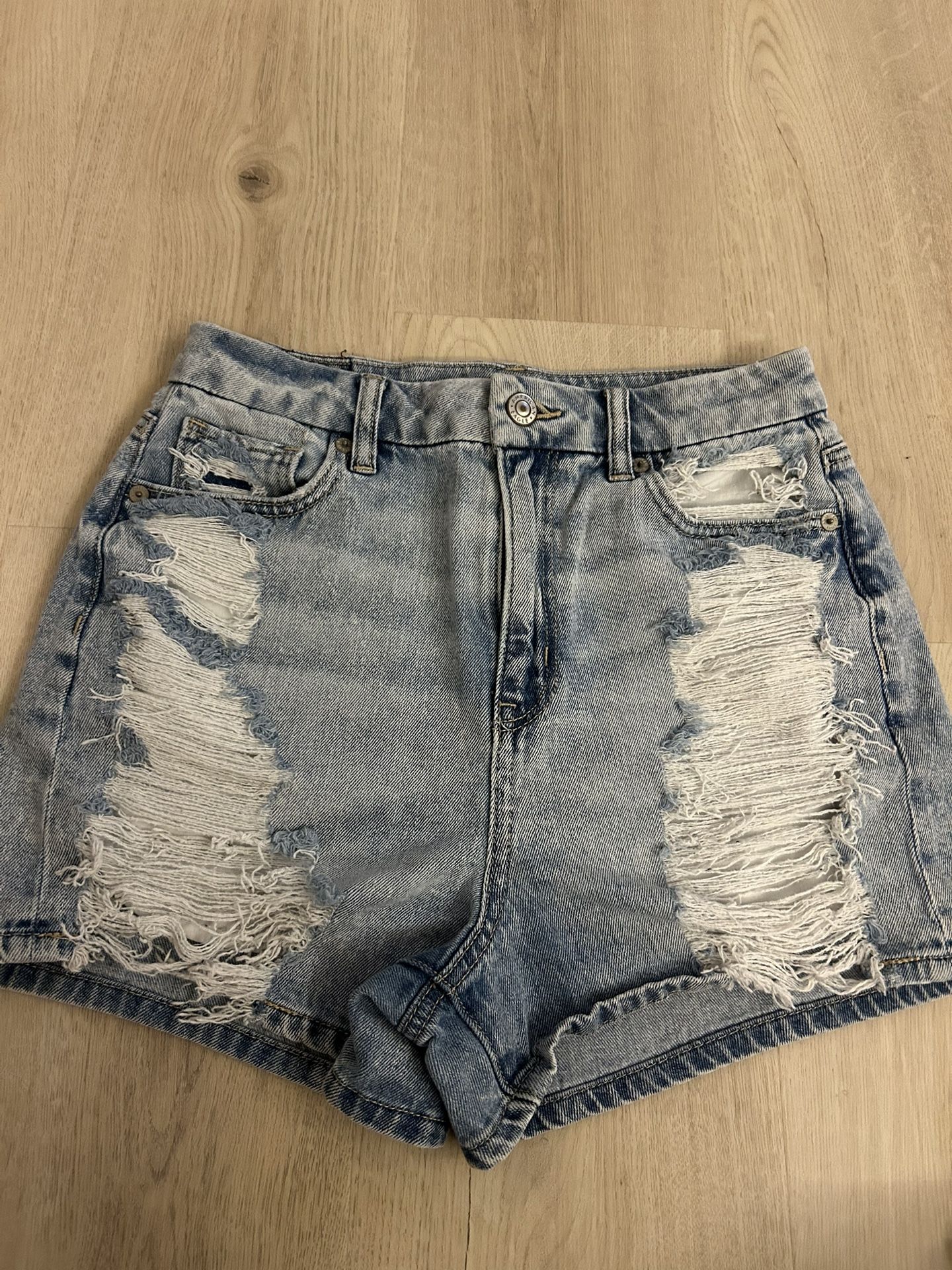 American Eagle Outfitters Women’s Curvy High Rise Distressed Mom Shorts