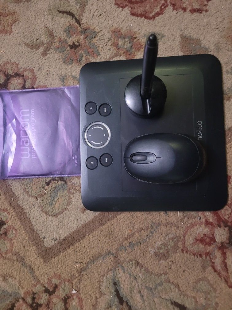 Wacom - Bamboo Fun Medium USB Tablet with Cordless Pen and Mouse