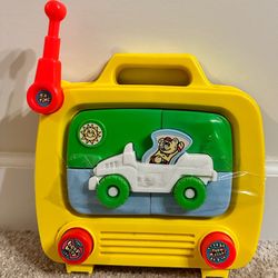 Vintage 1970s Amloid Preschool TV Time Play Plastic 3D Puzzle Toy Bear In Car