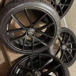 22” Lexani’s 5X 120mm