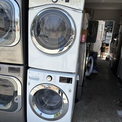 Lg and whirlpool Stackable Washer and gas dryer Excellent working condition Heavy duty W27 D31.5 H78 Washer 4.5 cu ft Dryer 7.4 cu ft 3 months war