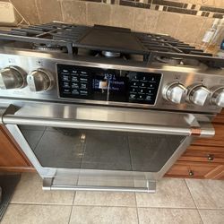 Cafe 6 Burner Convection Gas Range