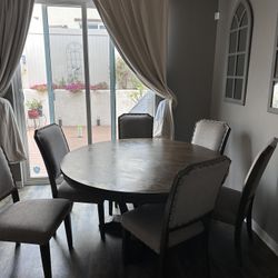 Dining Table *READ DESCRIPTION*