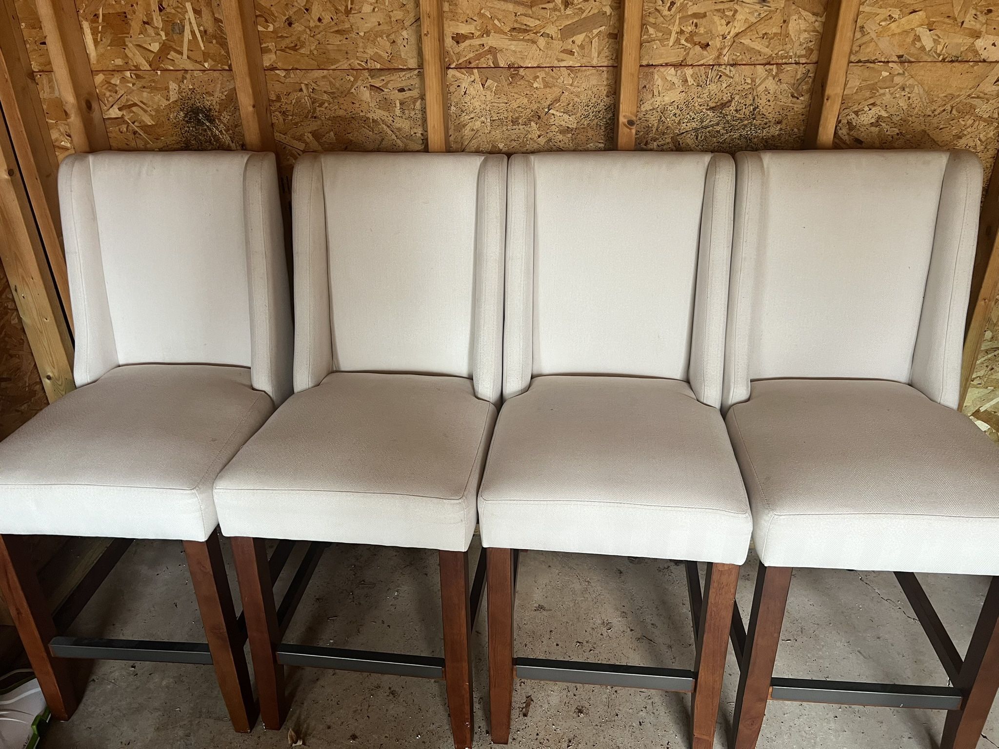 2 Cream bar chairs 2 Teal Bar chairs