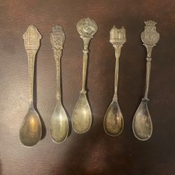 Antique Souvenir Spoons  (Netherlands) 