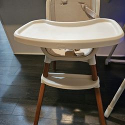 Chicco Zest LE 4-in-1 Folding High Chair, Feeding Chair, Toddler Chair and Youth Stool, Multi-Use Easy Clean High Chair, Chai/Beige
