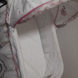 Bassinet 