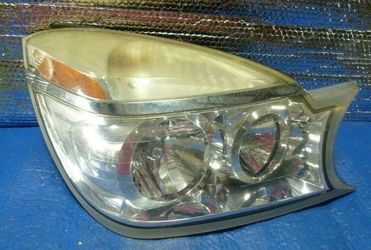 04 05 2004 2005 BUICK RENDEZVOUS RIGHT PASSENGER HEADLIGHT HEAD LIGHT LAMP HEADLAMP OEM