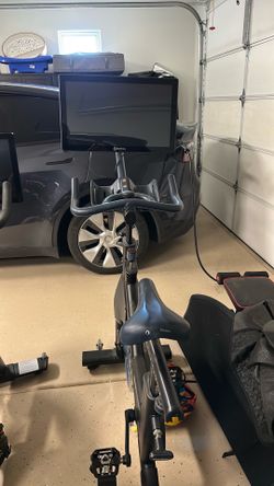 MYXFINTESS Exercise Bike