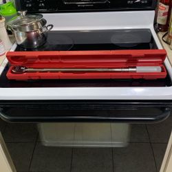 snap on Ft lb 1/2 inch drive torque wrench
