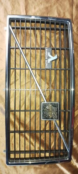 Volvo 262 262 c 262c grille grill LAMBDA SOUND coupe BERTONE saloon