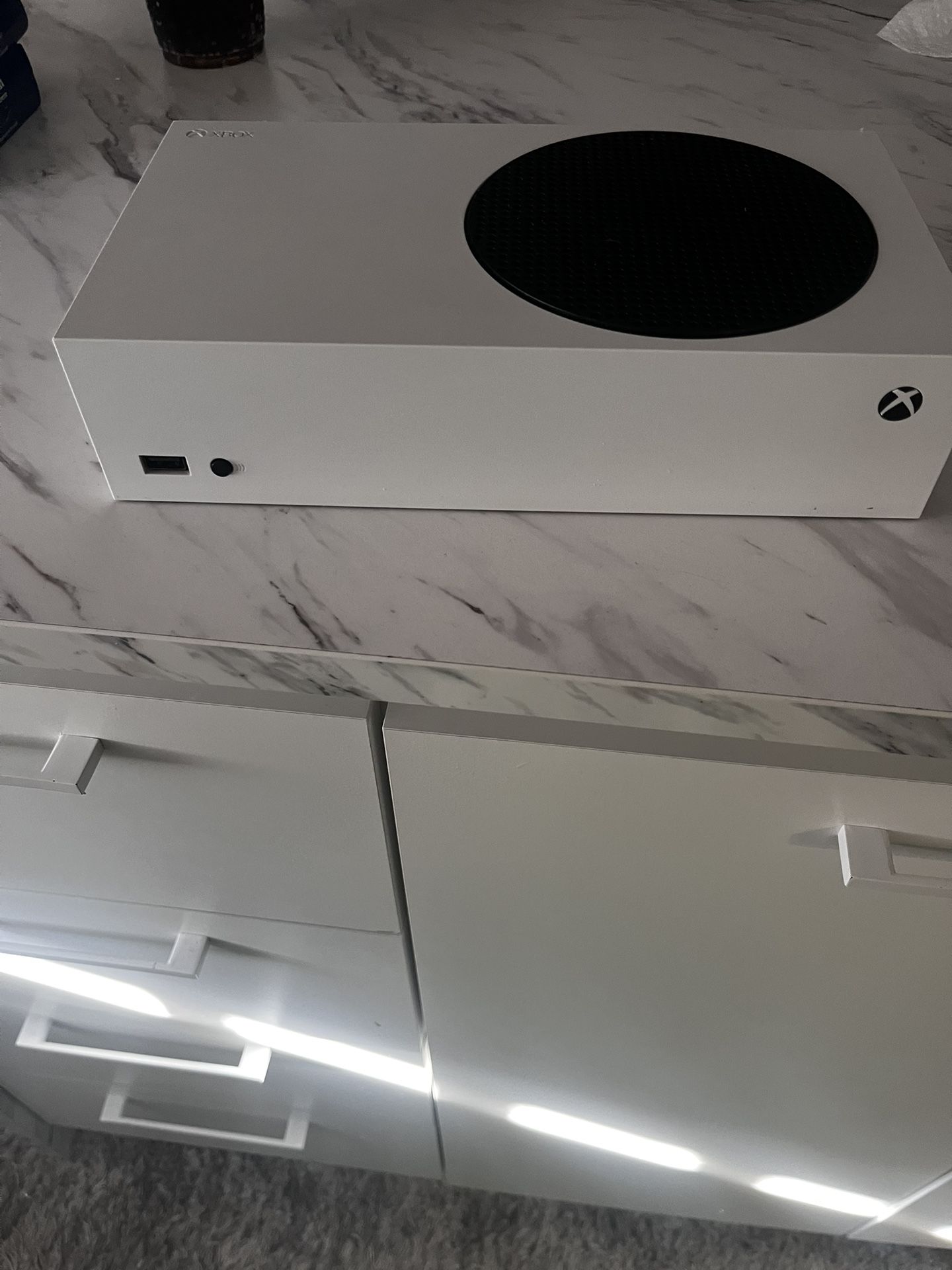 Xbox Series S Fortnite Bundle