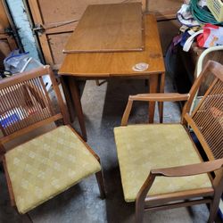 Oak Dining Room Table 