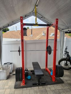 Vesta gym rack