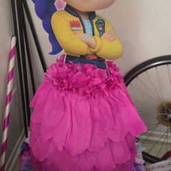 Minnie Mouse Piñata 