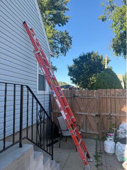 20 ft Werner extension ladder
