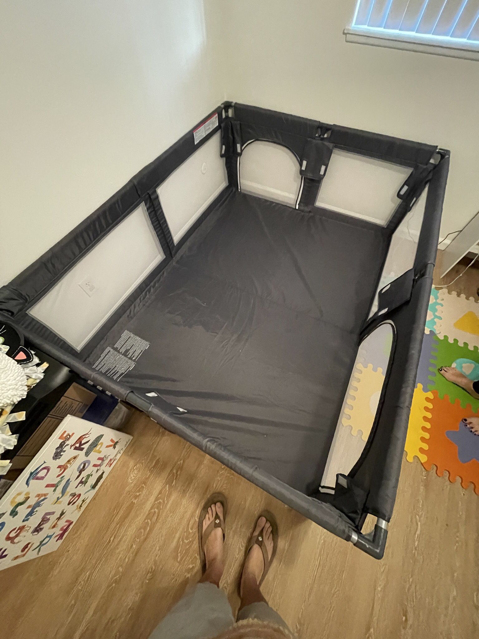 Large Baby Playpen & Play Pads 