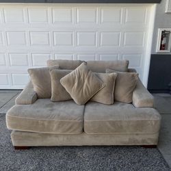 FREE Couch