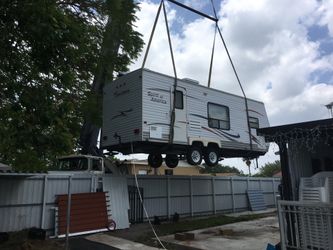 Rv sheds relocated,,, movemo casita de patio Rv container