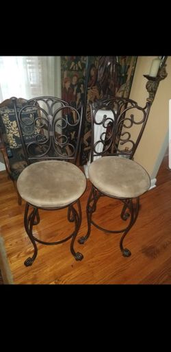 Bar stools