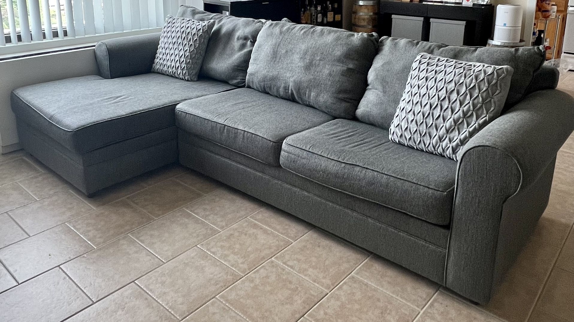 Sofa Nova Gray Bob-O-Pedic Cooling Full Sleeper Sectional