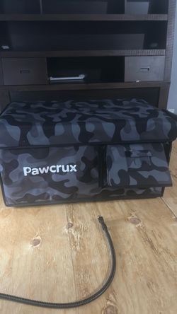 Pawcrux Heated Outdoor Cat / Small Pet House / Incubator