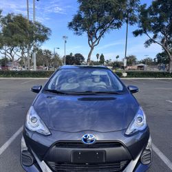 2016 Toyota Prius-C