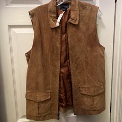 Men’s suede vest