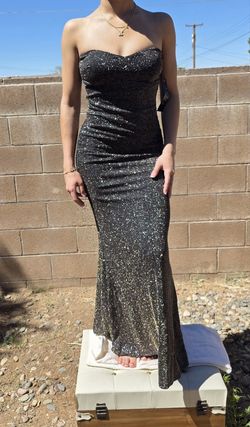 Black and gold size small