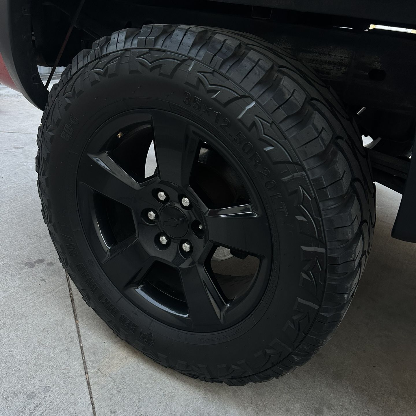 20s On 35s Chevy Ltz Wheels for Sale in Las Vegas, NV - OfferUp