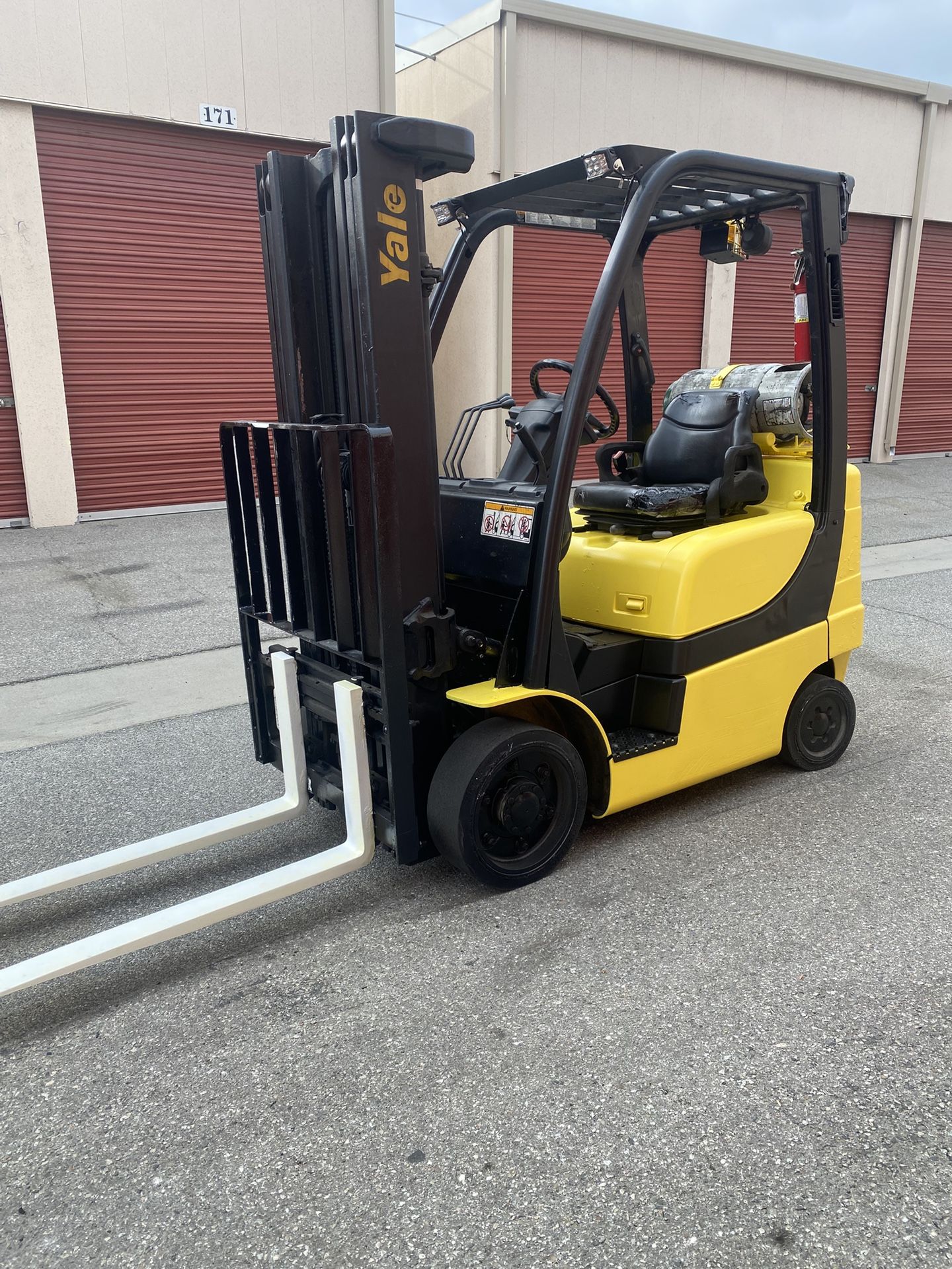 Forklift