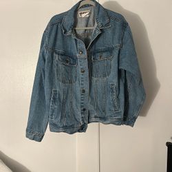 Wrangler Rugged Wear Denim Jacket – Men’s Large – Classic Blue Jean Jacket