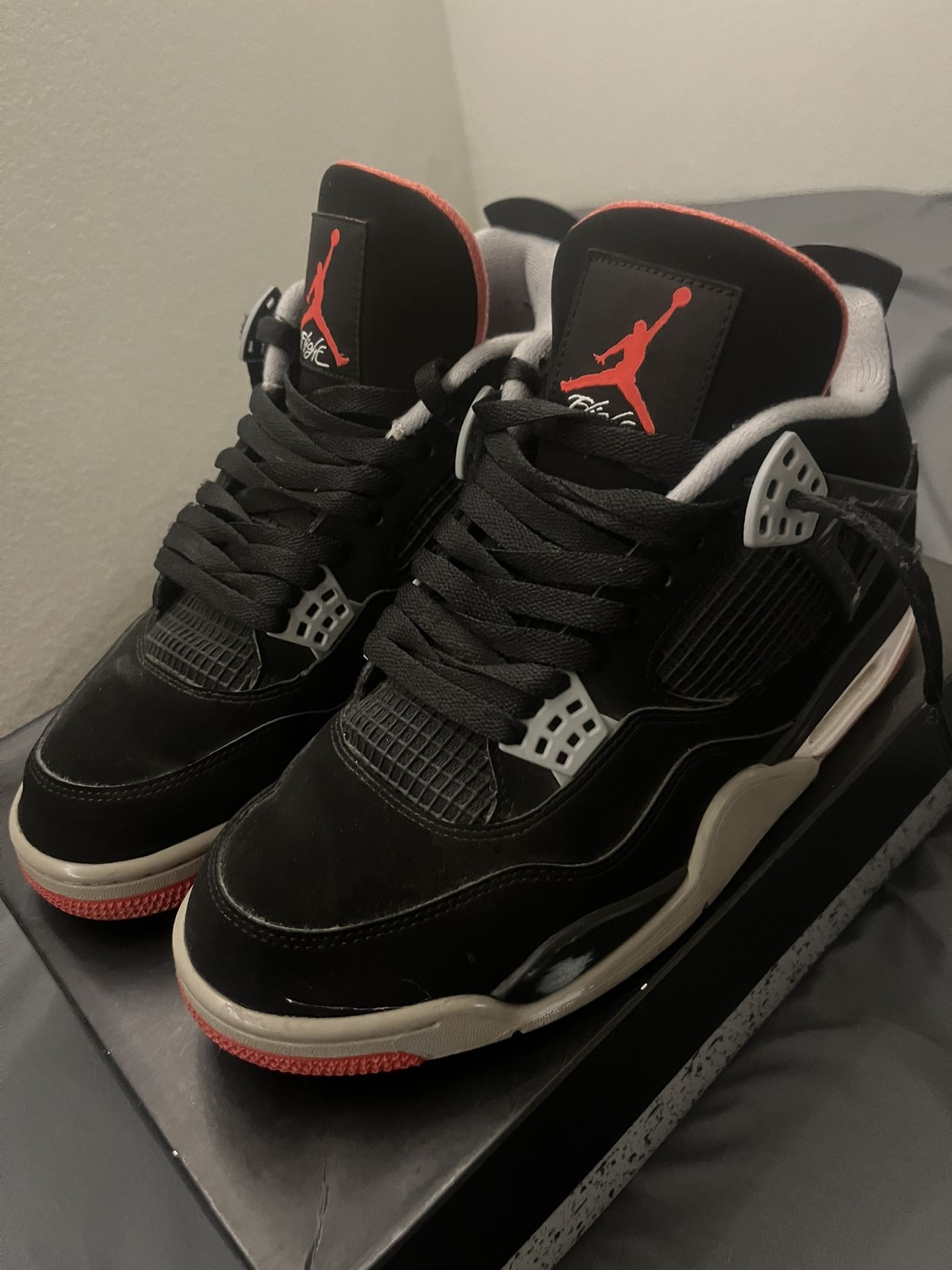 Jordan 4s