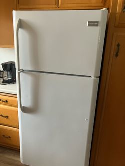 Refrigerator works perfect