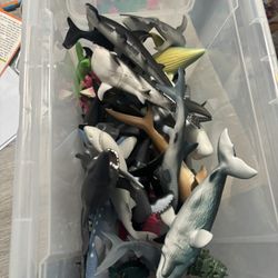 Animal Planet Mega Ocean Toys