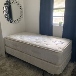 Sealy Posturepedic Twin Mattress And Box Spring Set With Bed Frame 