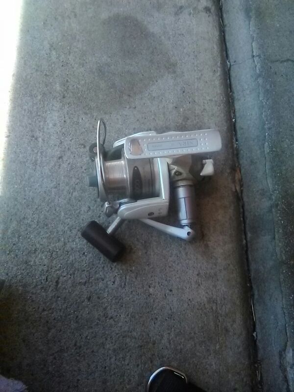 2000 shimano fishing reel