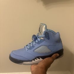 UNC Jordan 5s 