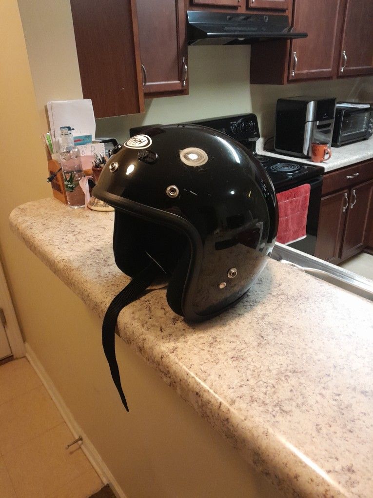 Dot Motorcycle Helmet 