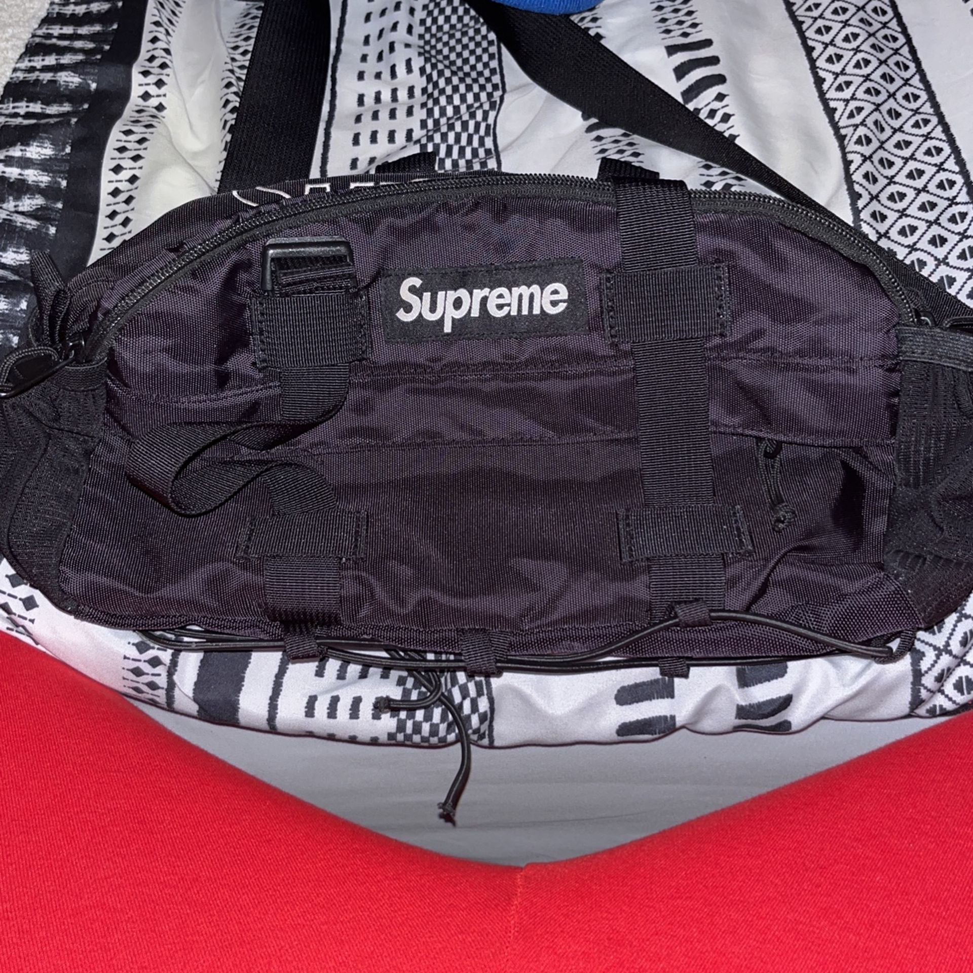 Supreme black Fanny Pack