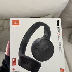 JBL Headphones Brand New
