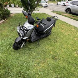 Yamaha Zuma 125cc  2015