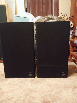 Hitachi speakers