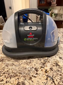 BISSELL Little Green Pet Deluxe Portable Carpet Cleaner, 3353
